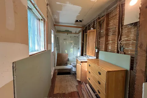472 Sixth St, Collingwood, ON L9Y 1Z9