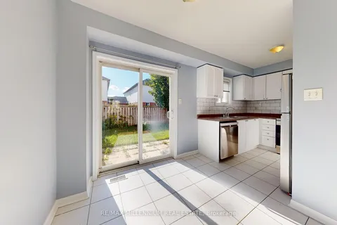 20 Coleman Dr, Barrie, ON L4N 0R4