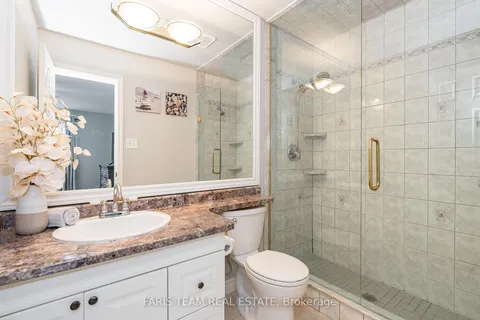 110 Chieftain Cres, Barrie, ON L4N 6J3