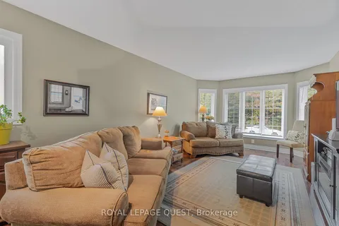 3270 Goldstein Rd, Severn, ON L0K 2B0
