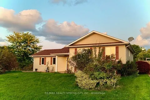 17 Shannon Crt, Collingwood, ON L9Y 3Z1