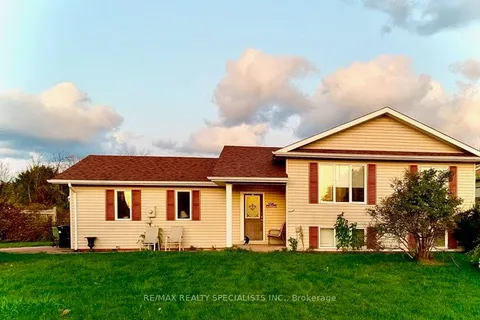 17 Shannon Crt, Collingwood, ON L9Y 3Z1