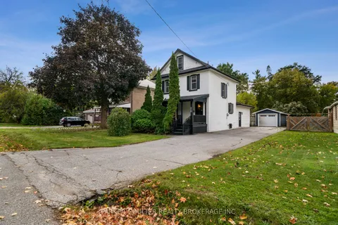 315 Millard St, Orillia, ON L3V 4H2