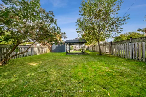 315 Millard St, Orillia, ON L3V 4H2