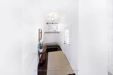 315 Millard St, Orillia, ON L3V 4H2