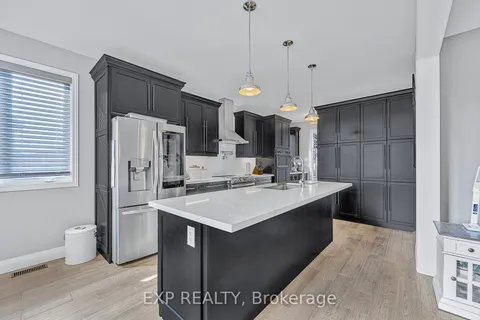 3075 Orion Blvd, Orillia, ON L3V 6H2