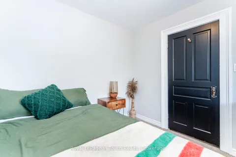 235 Jane St, Clearview, ON L0M 1S0