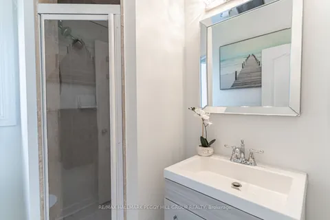 65 Oriole Cres, Wasaga Beach, ON L9Z 1A8