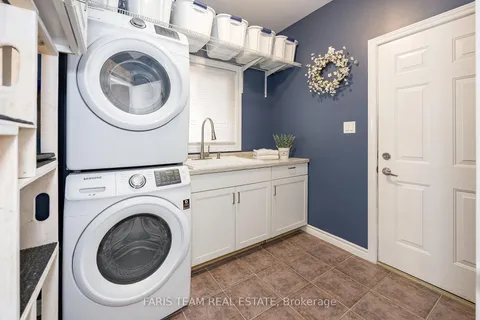 50 Dunnett Dr, Barrie, ON L4N 0J6