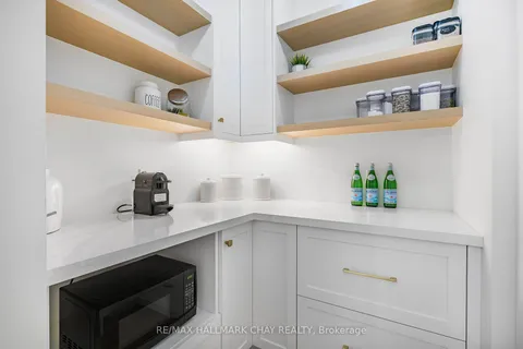 21 Heatherwood Dr, Springwater, ON L0L 1X1