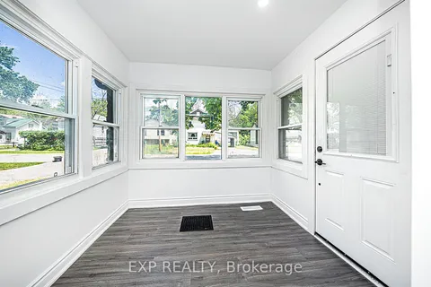 245 Front St, Orillia, ON L3V 4T1