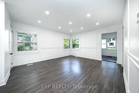 245 Front St, Orillia, ON L3V 4T1