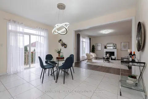 203 Roy Dr, Clearview, ON L0M 1S0