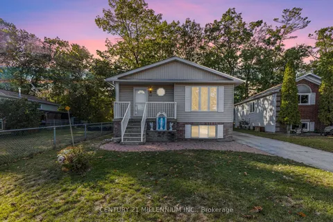 52 Dyer Dr, Wasaga Beach, ON L9Z 1E2