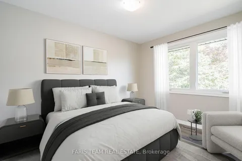 76 Marshall St, Barrie, ON L4N 3S8