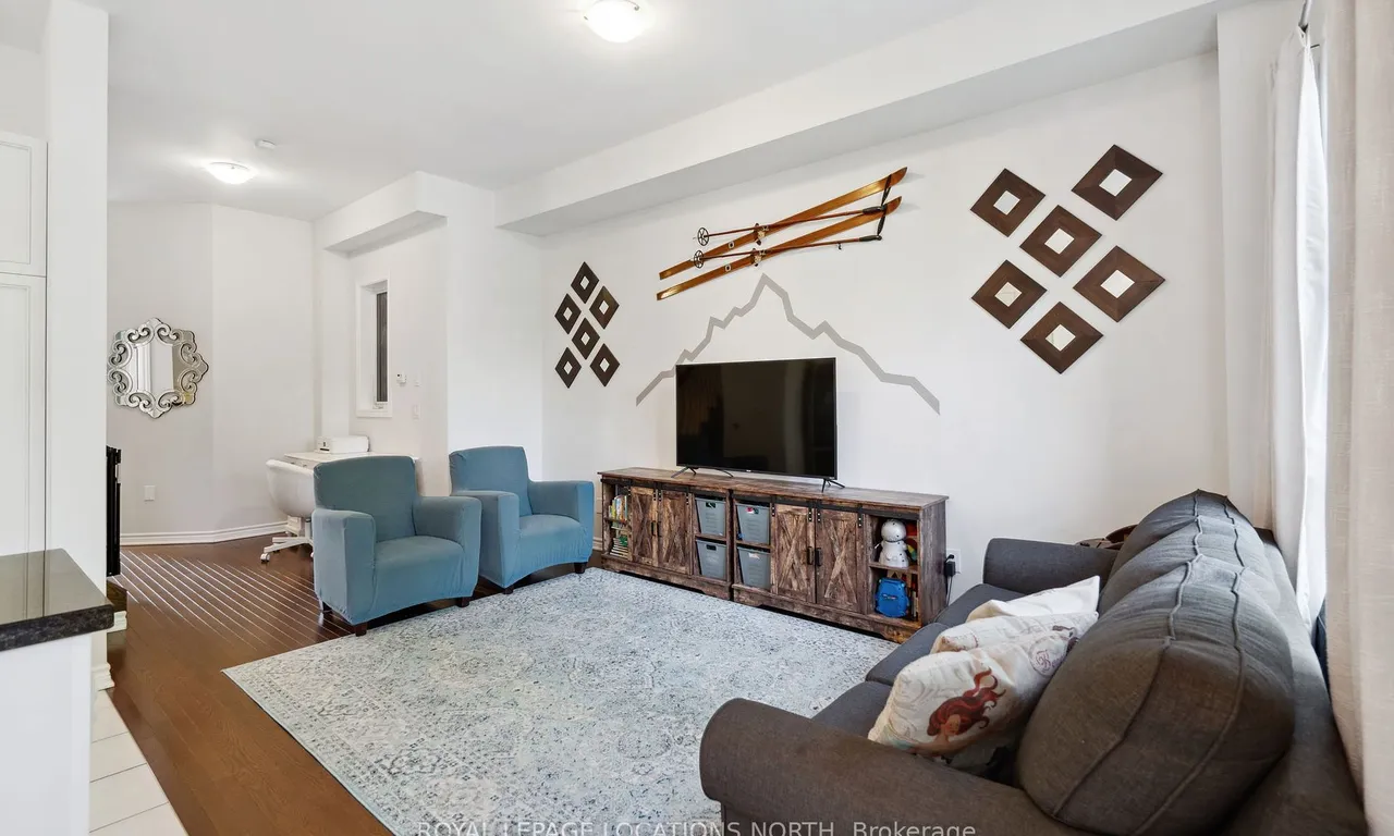6 Blasi Crt, Wasaga Beach, ON L9Z 0H3