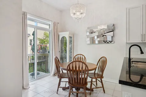 6 Blasi Crt, Wasaga Beach, ON L9Z 0H3