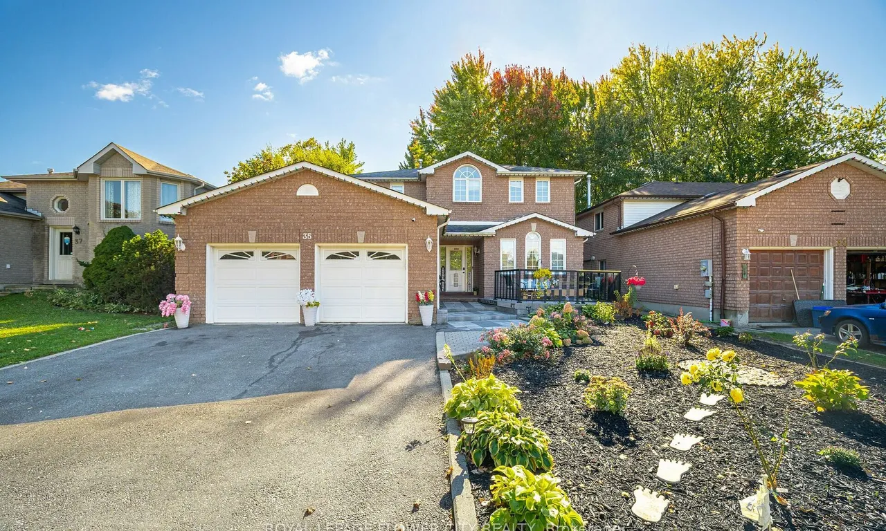 35 Jones Dr, Barrie, ON L4M 6H7