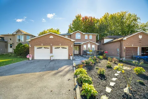 35 Jones Dr, Barrie, ON L4M 6H7