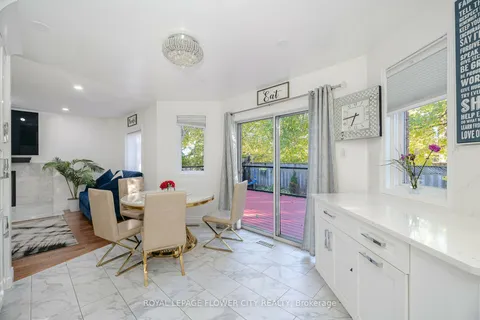 35 Jones Dr, Barrie, ON L4M 6H7