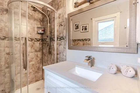 195 Little Ave, Barrie, ON L4N 6L1