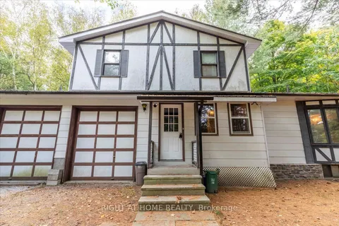 11 Teanaustaye Dr, Oro-Medonte, ON L0L 1V0