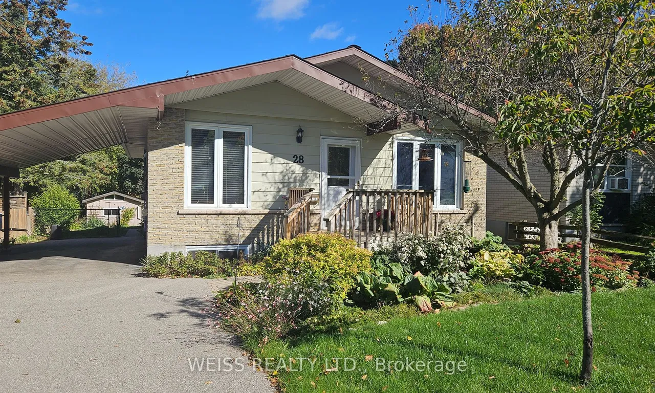 28 Carleton St, Orillia, ON L3V 6S7
