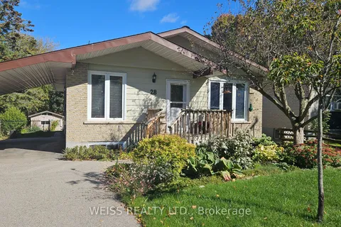 28 Carleton St, Orillia, ON L3V 6S7