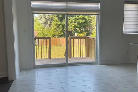 13 Beatrice Dr, Wasaga Beach, ON L9Z 1A5