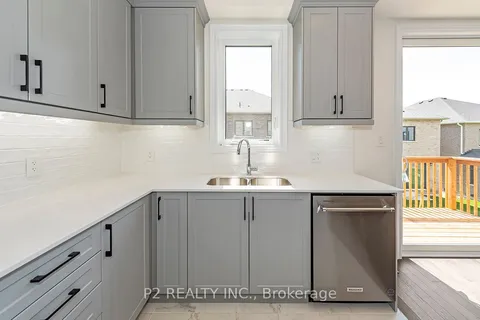 18 Wild Ginger Lane, Springwater, ON L9X 2E4