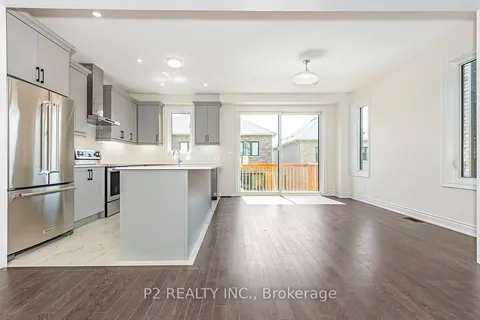 18 Wild Ginger Lane, Springwater, ON L9X 2E4