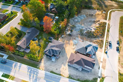 289 Ramblewood Dr, Wasaga Beach, ON L9Z 2N9