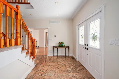 5 Deanna Dr, Wasaga Beach, ON L9Z 1J5