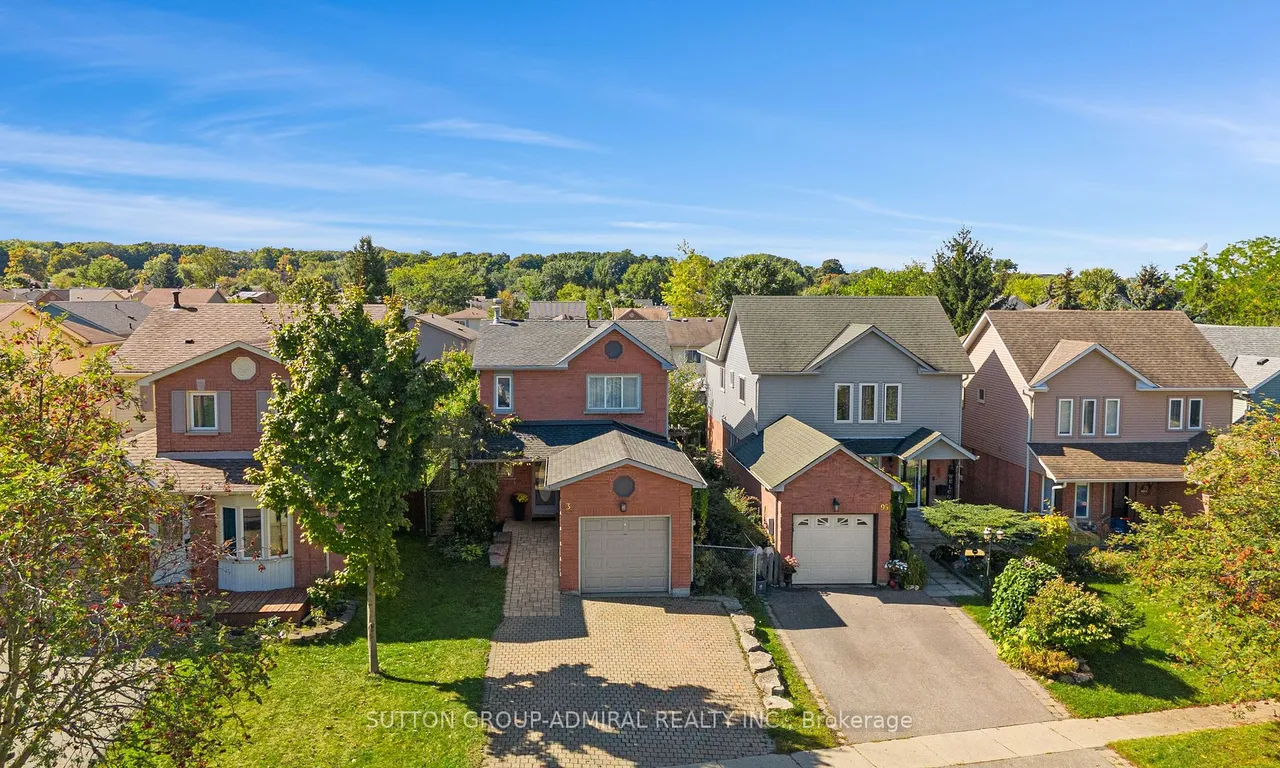 93 Hadden Cres, Barrie, ON L4M 6G7