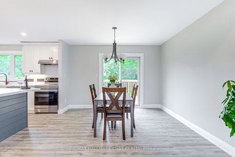 622 Scarlett Line, Springwater, ON L0L 1V0