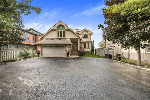 64 White Oaks Rd, Barrie, ON L4N 4B9