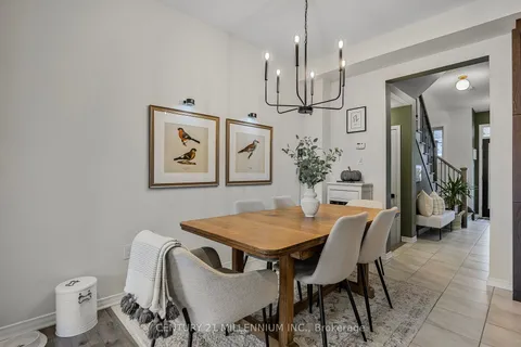 25 Kirby Ave, Collingwood, ON L9Y 3W8