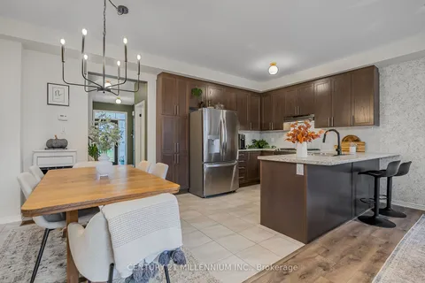 25 Kirby Ave, Collingwood, ON L9Y 3W8