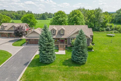 47 Blackburn Ave, Clearview, ON L0M 1P0