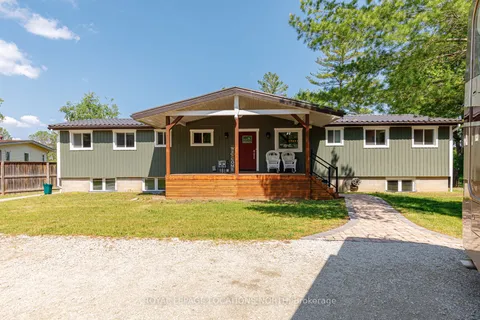 1628 River Rd, Wasaga Beach, ON L9Z 2S3