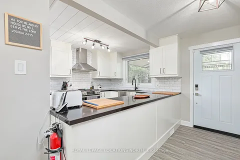 1628 River Rd, Wasaga Beach, ON L9Z 2S3
