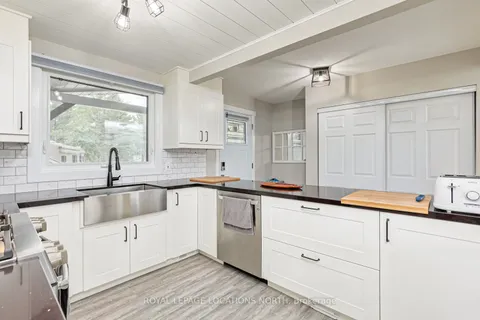 1628 River Rd, Wasaga Beach, ON L9Z 2S3