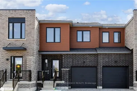 137 Turnberry Lane, Barrie, ON L9J 0M8