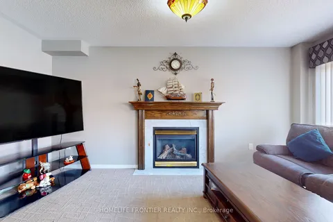 48 Patrick Dr, Barrie, ON L4N 5Z1