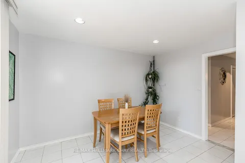 799 Lakeshore Rd, Oro-Medonte, ON L0L 1T0