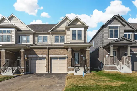 11 Sagewood Ave, Barrie, ON L9J 0K8