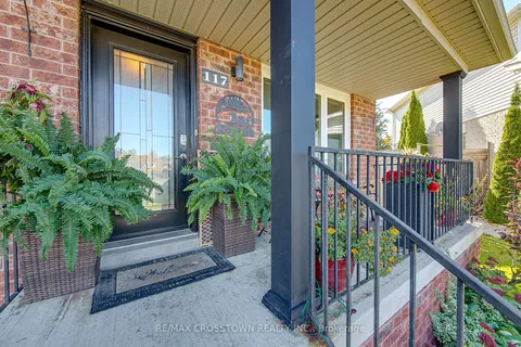 117 Bentley Cres, Barrie, ON L4N 0Z1