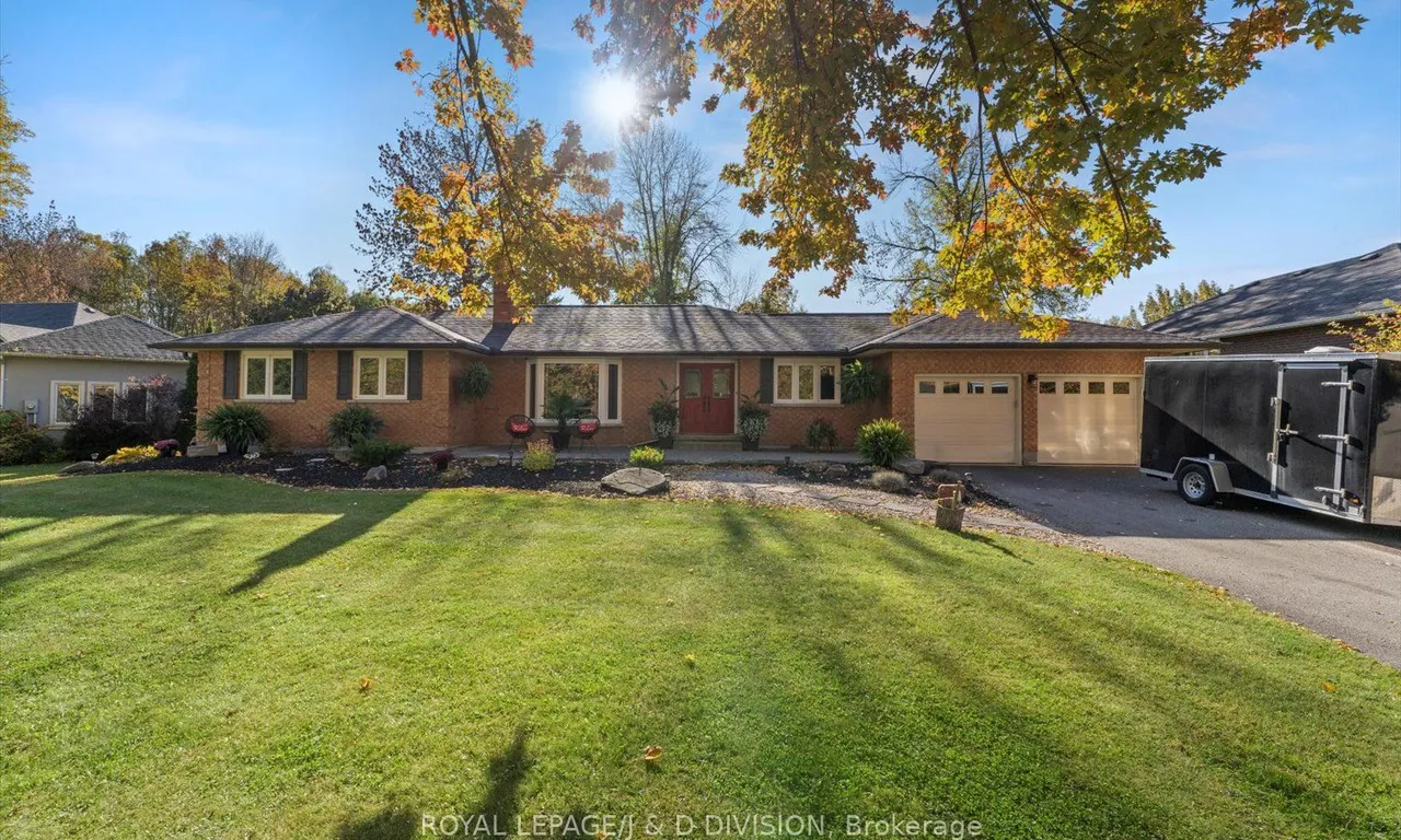 233 Bayshore Dr, Ramara, ON L0K 1B0