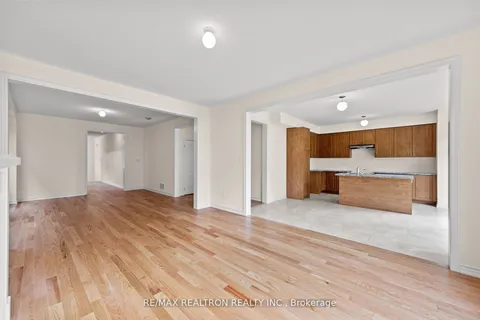 45 Prudhoe Terr, Barrie, ON L9S 2Z8