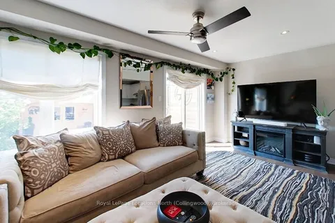 4 Archer Ave, Collingwood, ON L9Y 3B7